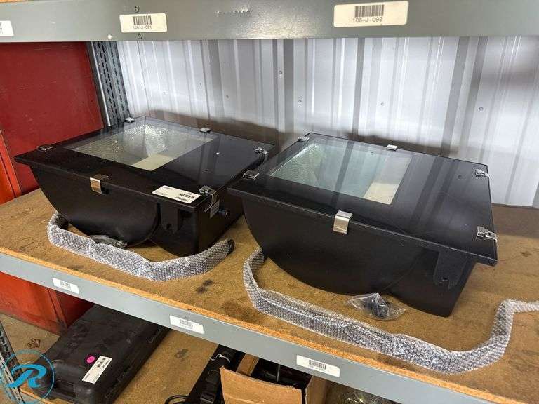 (2) New Large 1000W Flood Lights