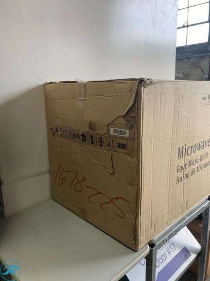 (1) New- Frigidaire 1.8-cu ft Over-the-Range Microwave ( Fingerprint Resistant Stainless Steel ) - Roller Auctions