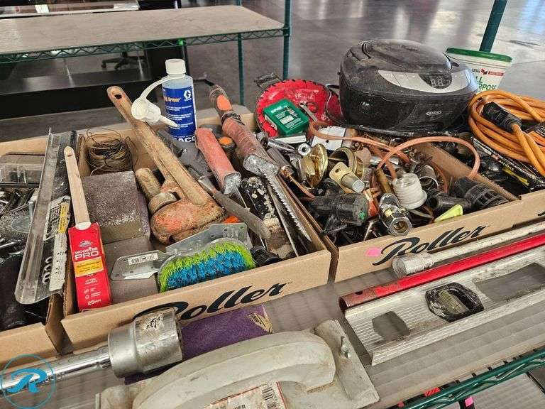 Shelf of Hand Tools - Roller Auctions