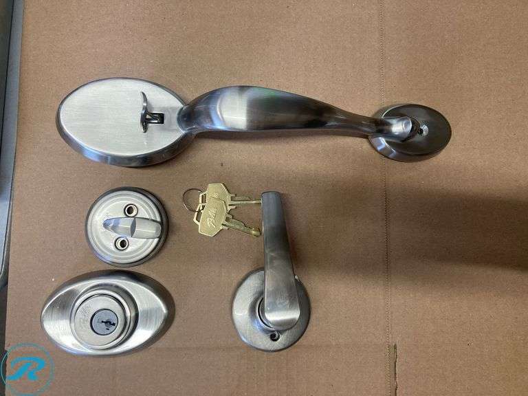 (1) New- Pella Standard Single Cylinder Unhanded Chelsea Satin Nickel Handle set - Roller Auctions