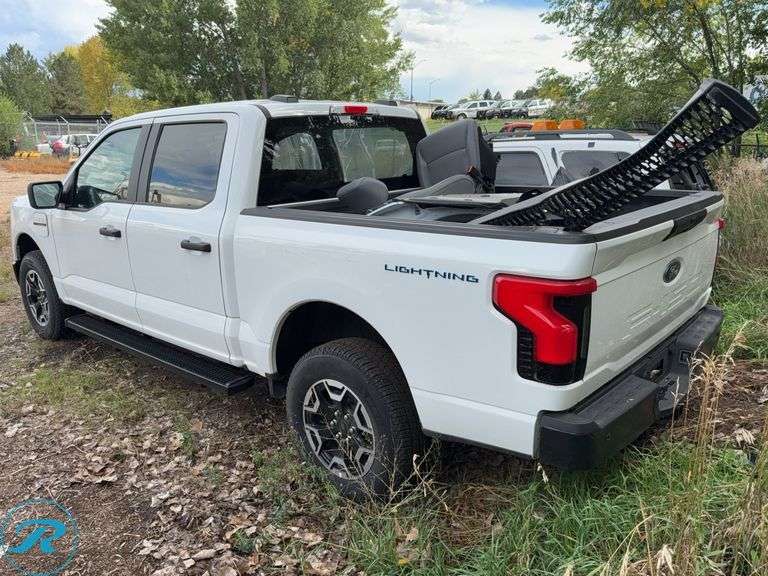 2023  Ford  F-150 Lightning  Pro  AWD Crew Cab  Pickup - Roller Auctions