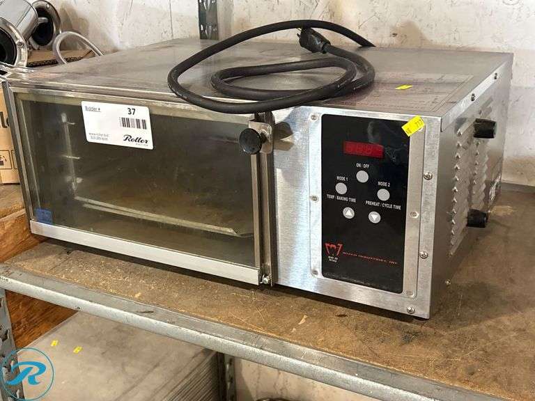 Wisco Industries Model 616A Countertop Convection Oven