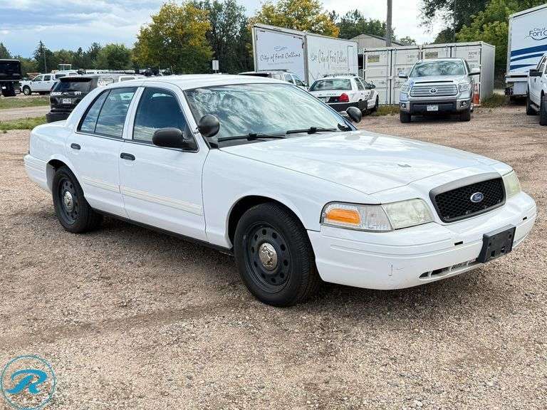 2011 Ford Crown Victoria RWD Police Interceptor - Roller Auctions