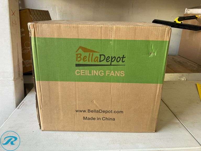 (1) New- Cusp Barn BD2011 52-in Black with Wood Blades Ceiling Fan Without Light - Remote Included ( 5 -Blade ) - Roller Auctions