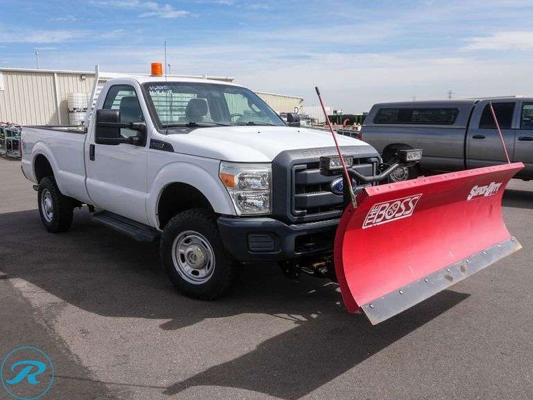 2015  Ford  F250  Super Duty XL  4WD  Pickup - Roller Auctions