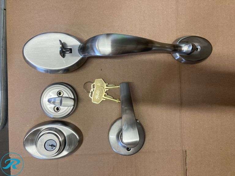 (1) New- Pella Standard Single Cylinder Unhanded Chelsea Satin Nickel Handle set - Roller Auctions