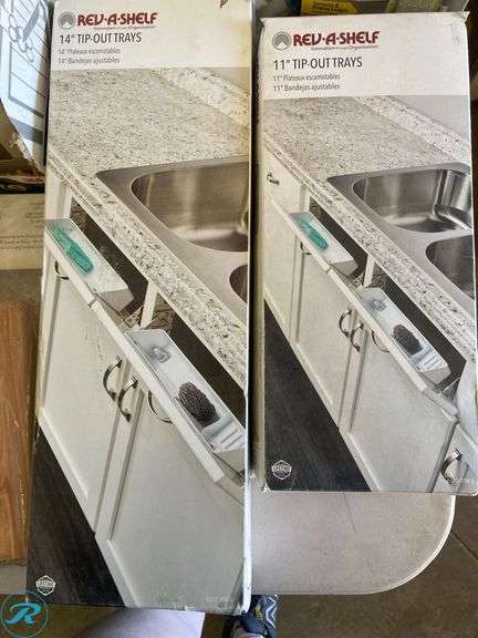 (80+) Assorted Home Accessories (vacuum bags, shelf brackets, swifer dusters, cabinet handles, humidifier filters bag filters) See Photos) - Roller Auctions