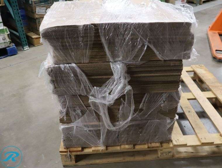(4) Bundle of Cardboard Boxes 14x14x10 25 Pack (100 in total) - New/Minor Damage - Roller Auctions