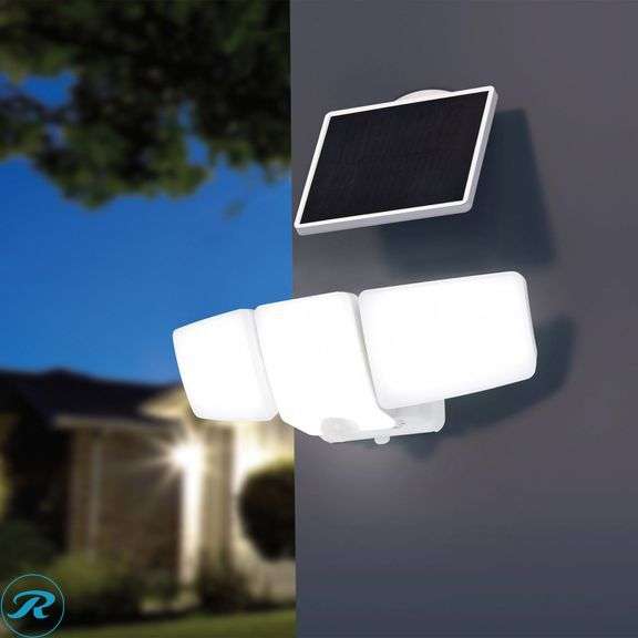 Lutec Motion Activated Solar Security Light - New - (1) New, (1) Like New - Roller Auctions