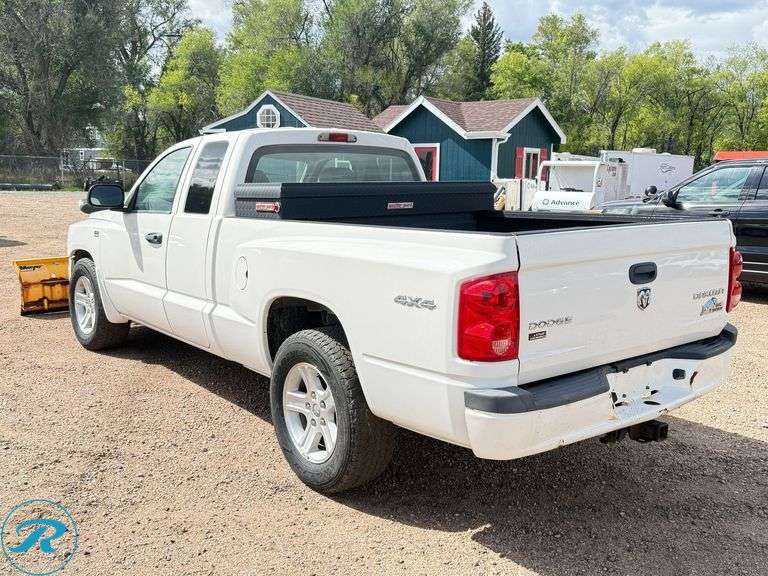 2009 Dodge Dakota Big Horn 4WD Super Cab Pickup - Roller Auctions