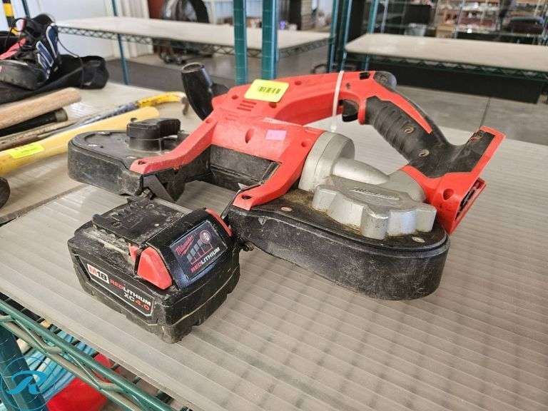 Milwaukee M18 Cordless Band Saw with RedLithium XC 4.0 Battery - Roller Auctions
