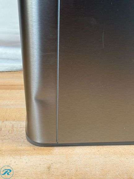 Kohler 47L Step Trash Can - New - Small Damage - Roller Auctions