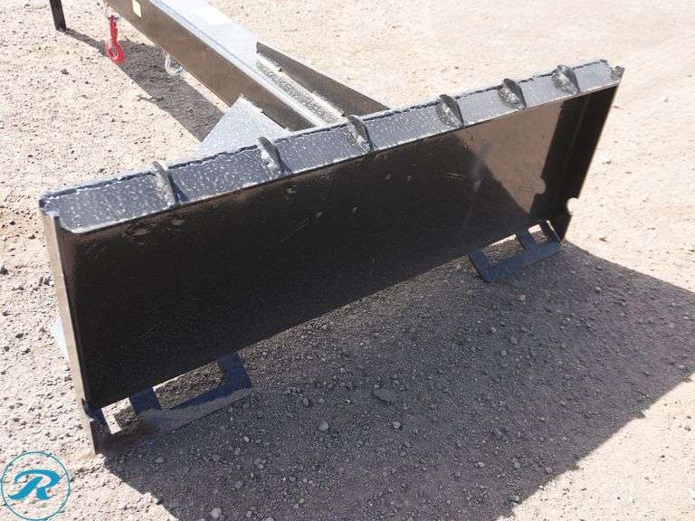 New Giyi GY-STB47 Telescopic Boom Attachment to Fit Skid Steer Loader - Roller Auctions
