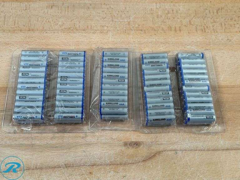 Kirkland Signature Alkaline AAA Batteries, 216 ct- New/ Open Box - Roller Auctions