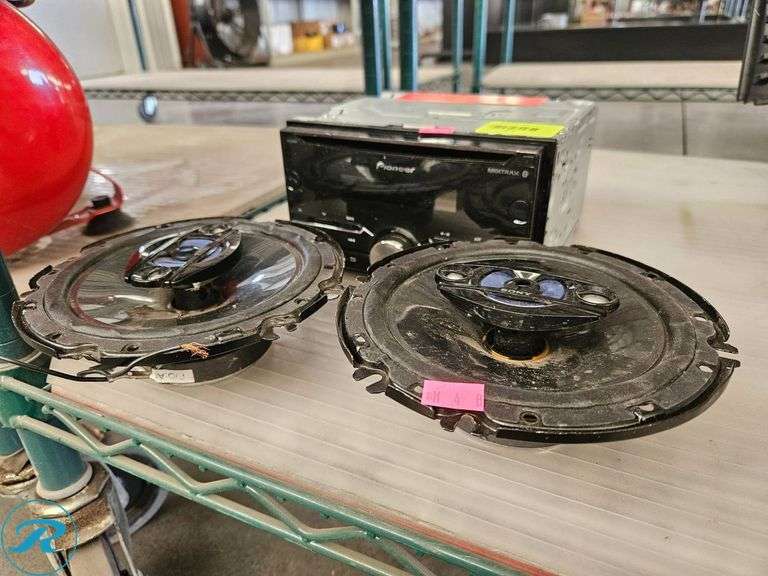 Pioneer Mixtrax Car Stereo and Pair of Sony Speakers - Roller Auctions