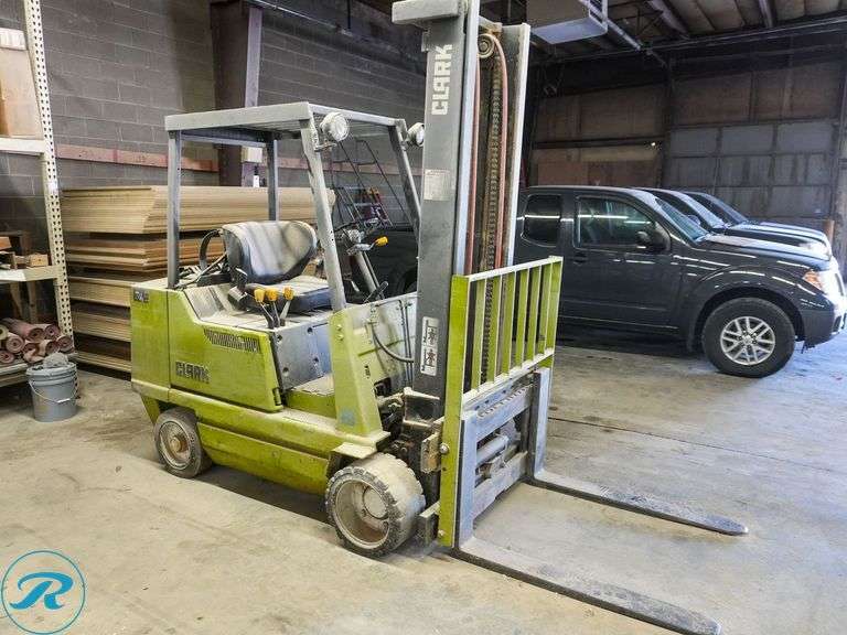 Clark  GCS30MC  Forklift - Roller Auctions
