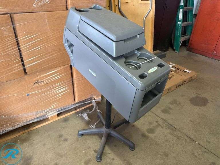 Single Daddy Cool Model I5004-01 Console Fridge Unit designed for the ’04-’08 Ford F150 and F250