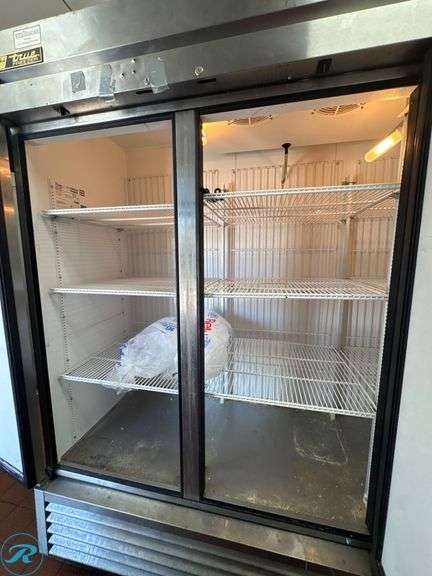 True T-72F Three-Door Reach-In Freezer on Casters - Roller Auctions