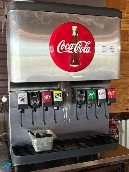 Cornelius DF250 8-Head Soda Fountain Dispenser, Includes Carbonator, Syrup Rack, and (2) CO2 tanks.