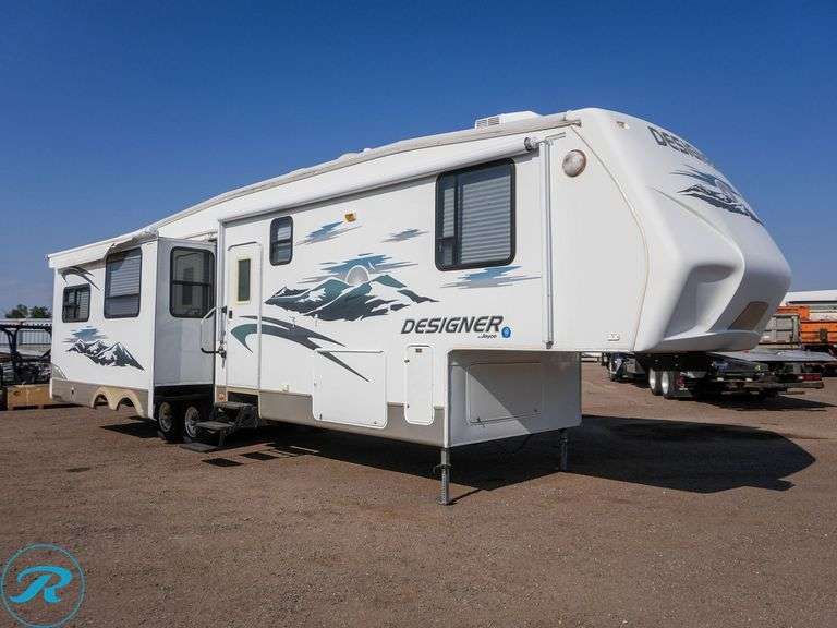 2008  Jayco  35RLSA Designer Series  5th Wheel Camper