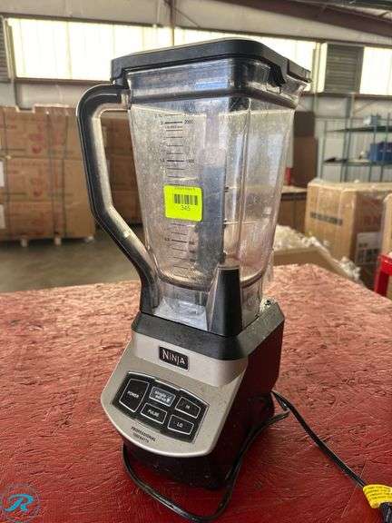 Ninja Professional 1000-Watt Blender with Single Serve Function, Crack on Jar