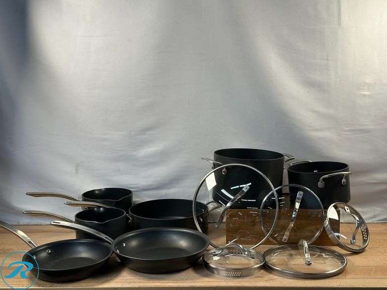 Kirkland Signature 12-piece Non-Stick Cookware Set - Used - Roller Auctions