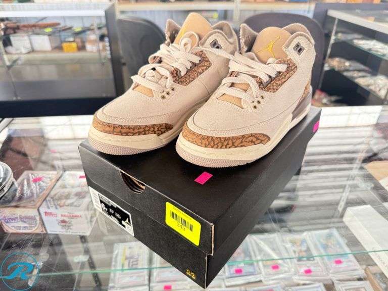 Air Jordan 3 Retro GS Sneakers, Model DQ8423-103, Size 6Y - Roller Auctions