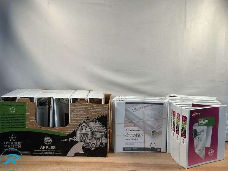 (26) Assorted Size Binders- New