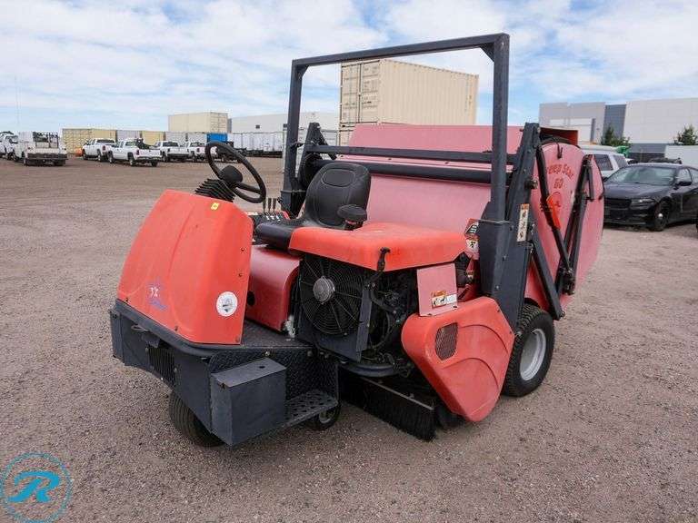 2011  Smithco  Sweep Star 60  RWD  Sweeper