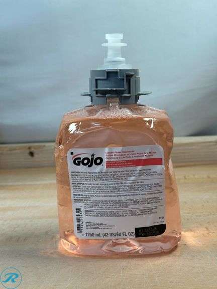 (14) Assorted Cleaning and Bathroom Supplies- New/ Gojo, (2) Clorox, and Glad have damaged packaging - Roller Auctions