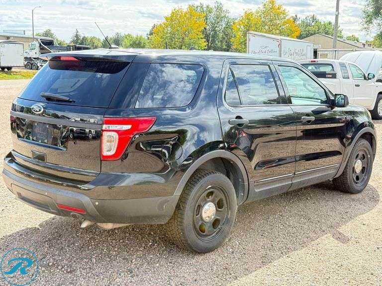 2013  Ford  Explorer  FWD  Police Interceptor SUV - Roller Auctions