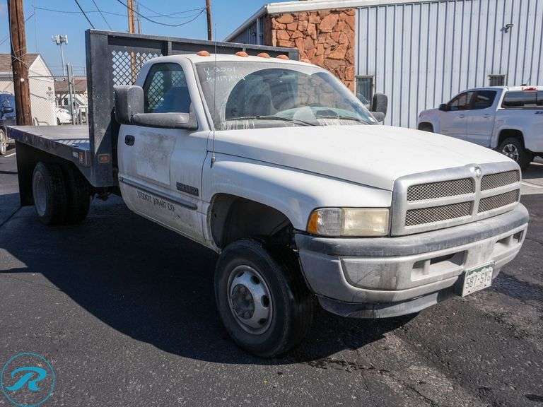2001  Dodge  Ram 3500  4WD  Stakebody Truck - Roller Auctions