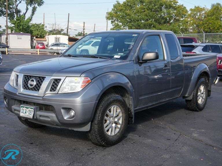 2016  Nissan  Frontier  SV  4WD  Pickup