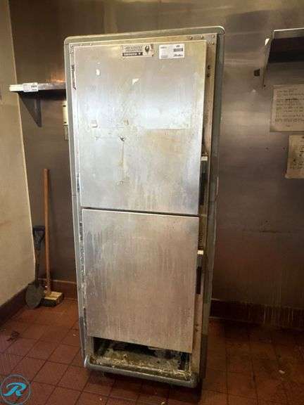 Metro C5 C539-HDS-L-GY Insulated Mobile Heated Cabinet