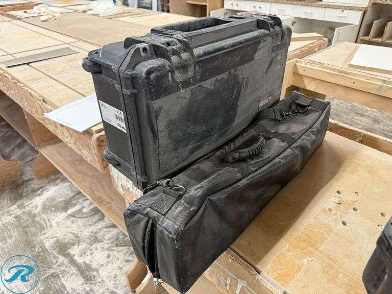 Laser Products Industries LT-2D3D Laser Templator System with Hard Case and Tripod - Roller Auctions