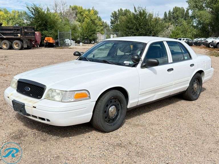 2011  Ford  Crown Victoria  RWD  Police Interceptors