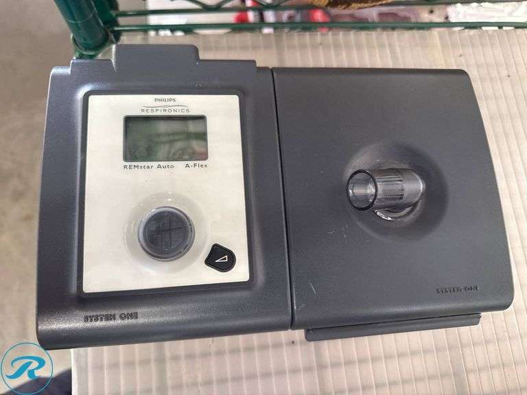 REMstar 1056215 Heated Humidifier (Missing Accessories) - Roller Auctions