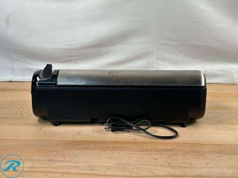 FoodSaver: FM3941 2-in-1 Vacuum Sealing System- Used - Roller Auctions