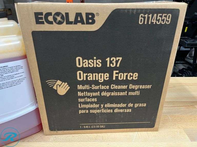 (2) EcoLab Oasis 137 Orange Force Multi-Surface Cleaner/Degreaser, Expired 11/2024 - New - Roller Auctions
