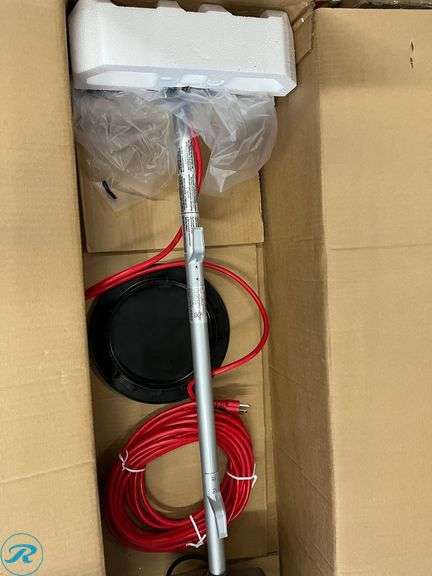 Oreck XL Commercial Orbiter Floor Machine, w/Pad Holder, Silver, $499 Retail  - New - Roller Auctions