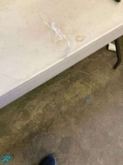 (1) New- allen + roth 20-in x 26-in x 7-in White Soft Close Bathroom Wall Cabinet - Roller Auctions