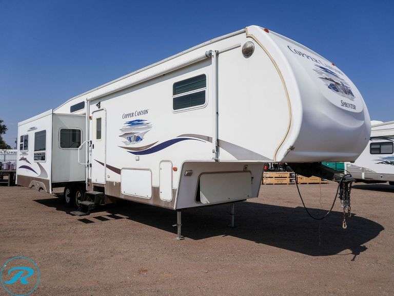 2006  Keystone  Copper Canyon  T/A 5th Wheel Camper