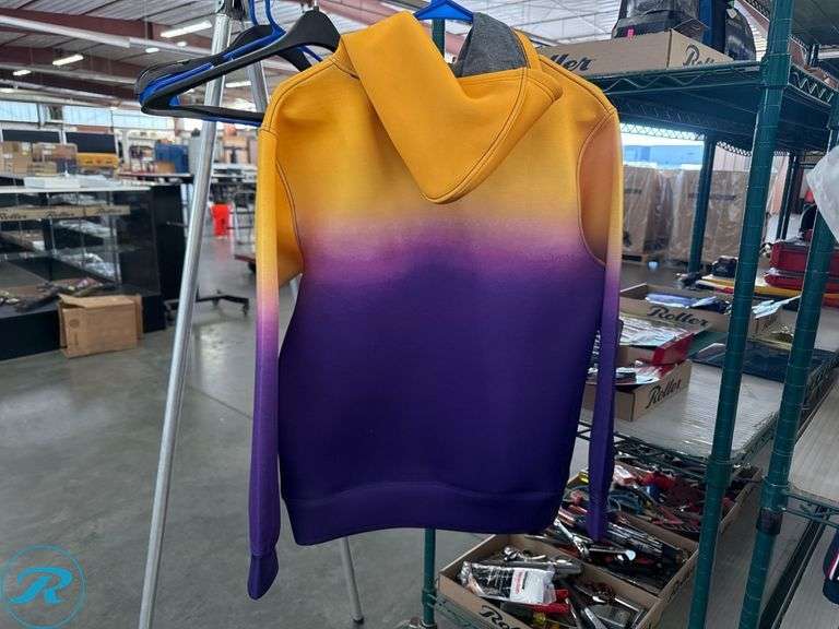 Mamba 24 Hooded Sweatshirt - Roller Auctions