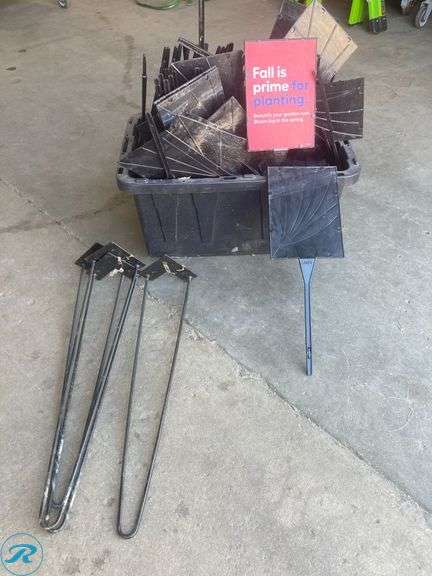 (148) Clothing Racks and supply (shopping carts, smart sign plastic and hooks) - Roller Auctions