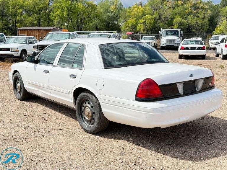 2011  Ford  Crown Victoria  RWD  Police Interceptors - Roller Auctions