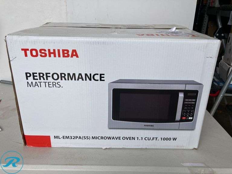 (1) New Open Box- Toshiba 1.1-cu ft Medium 1000 -Watt Countertop Microwave ( Stainless Steel ) - Roller Auctions