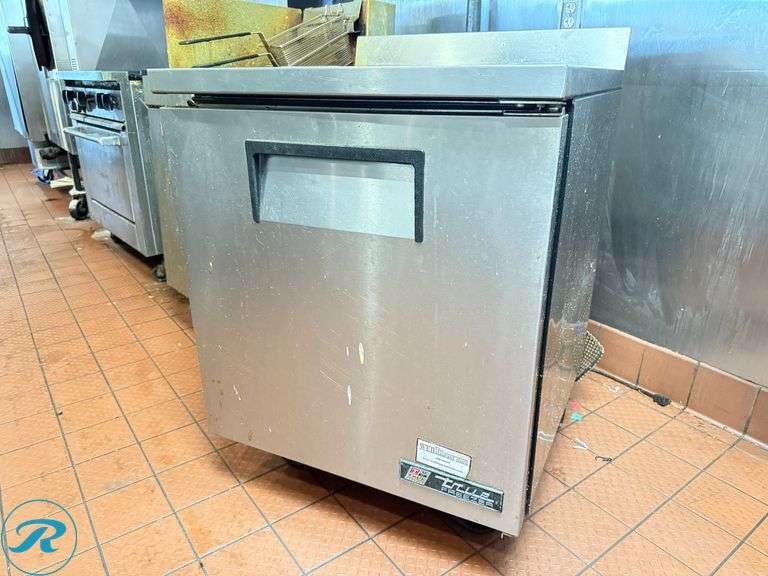True TWT-27F Single Door Undercounter Freezer on Casters