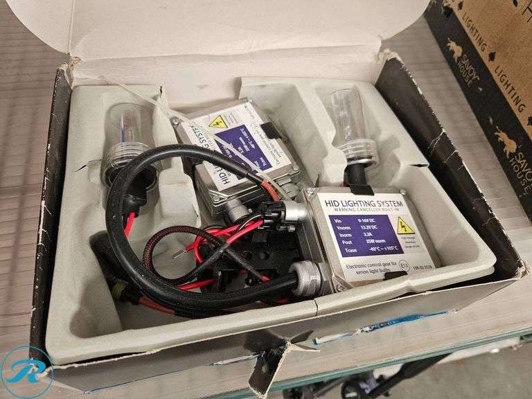 CanBus HID Plug-and-Play Xenon Lighting System for Vehicles - Roller Auctions
