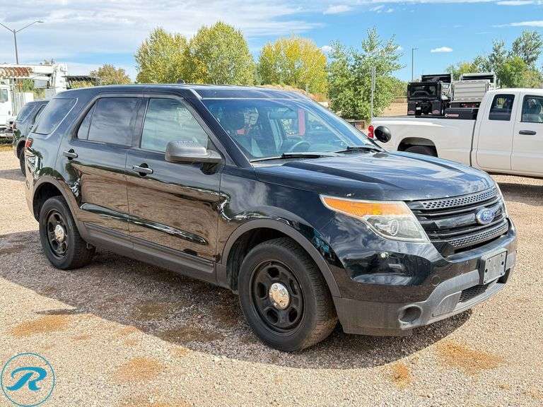 2013  Ford  Explorer   FWD  Police Interceptor SUV - Roller Auctions