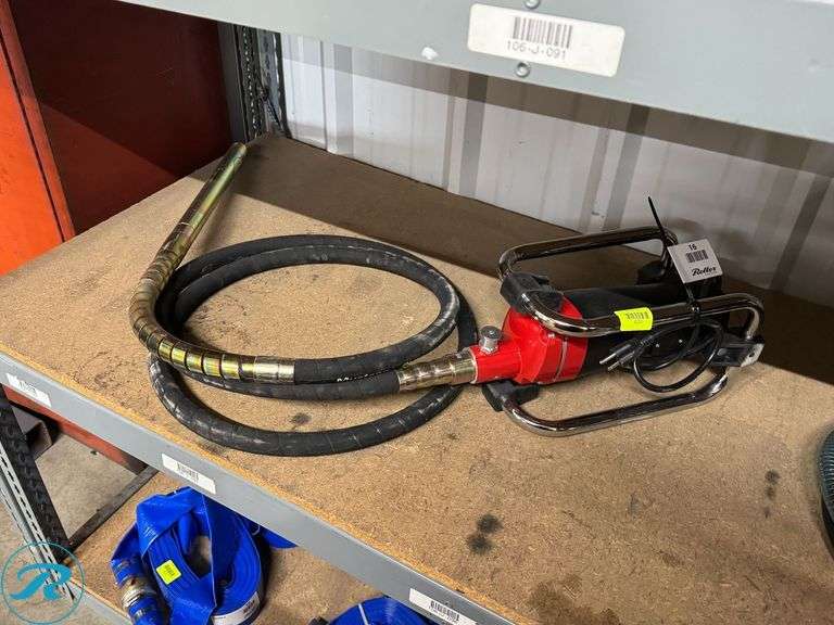 New Mustang CV3500 Concrete Vibrator - Roller Auctions